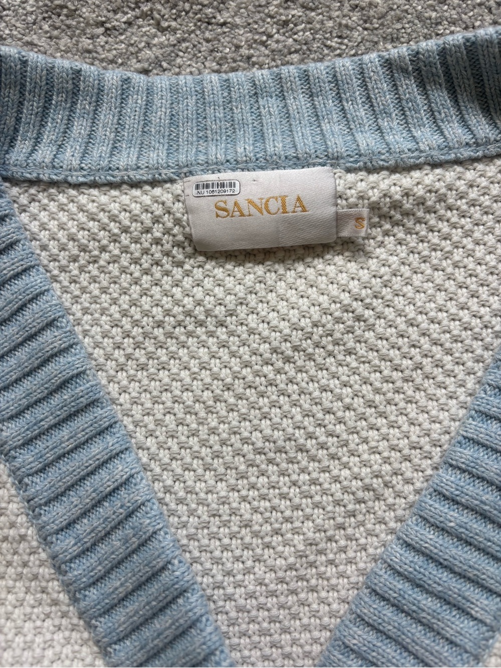 Sancia Colorblock Cardigans - Picture 4 of 4